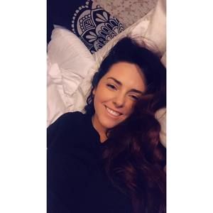 Meet your Posher, Olivia